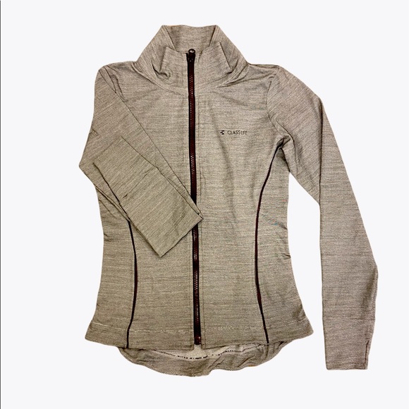 Workout Set: Jacket, Top and Pants - Picture 2 of 5